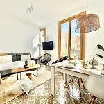 아파트 Piso En Gracia De 3 Dobles Suits *