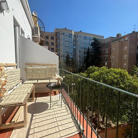 公寓 Piso En Gracia De 3 Dobles Suits