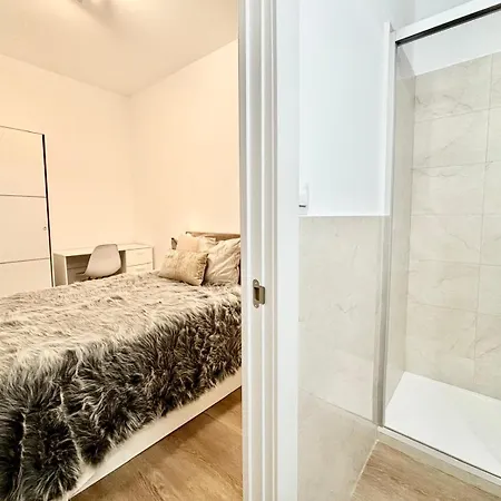 Piso En Gracia De 3 Dobles Suits 巴塞罗那